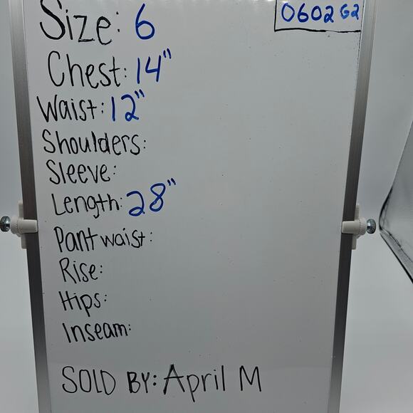 Michael Kors womans size 6 Printed O Ring Cutout One Piece Swimsuit Limeade NEW - Picture 7 of 7